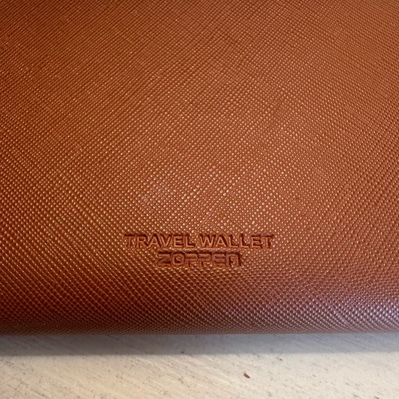 Zoppen Travel Wallet - Picture 3 of 12